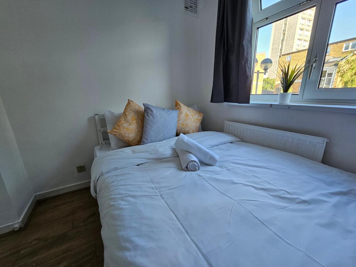 Towerhill Rooms Londra Esterno foto