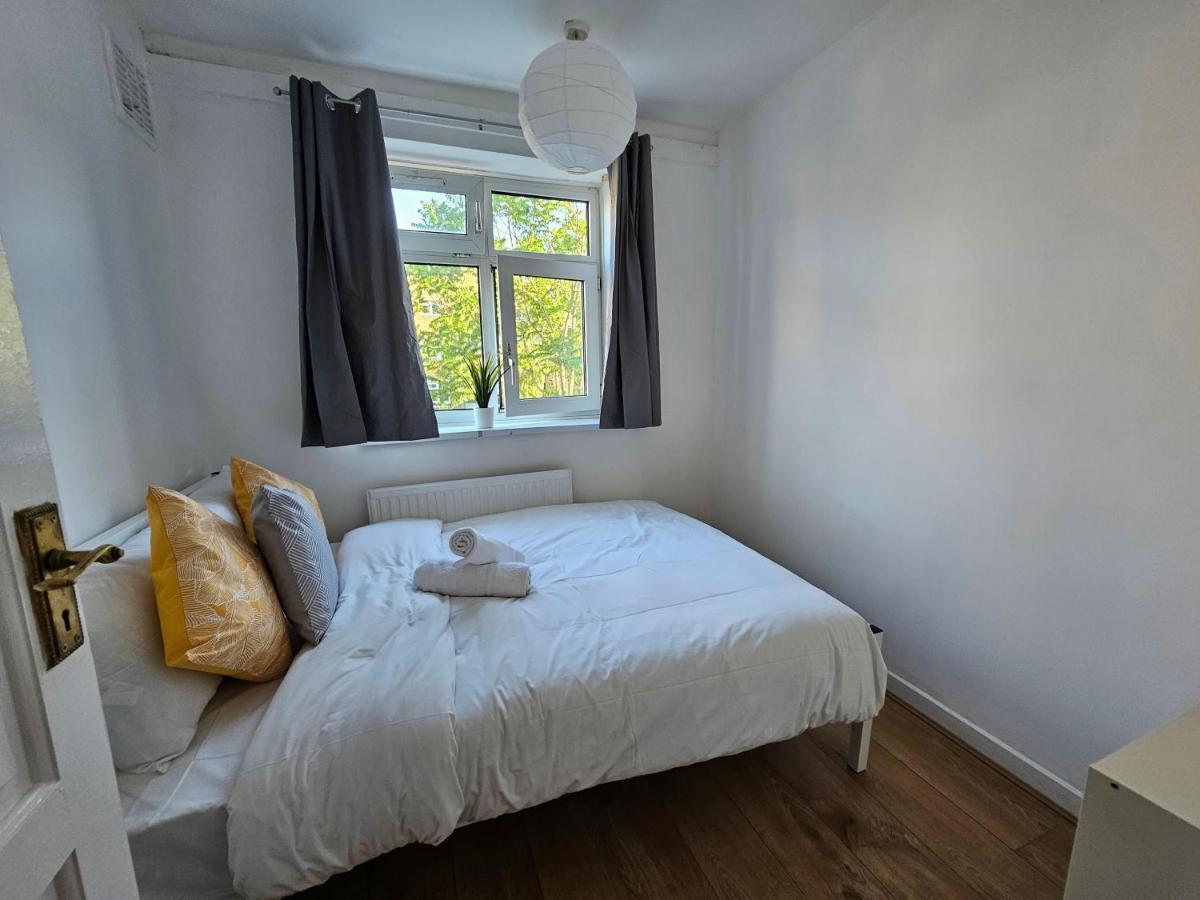 Towerhill Rooms Londra Esterno foto