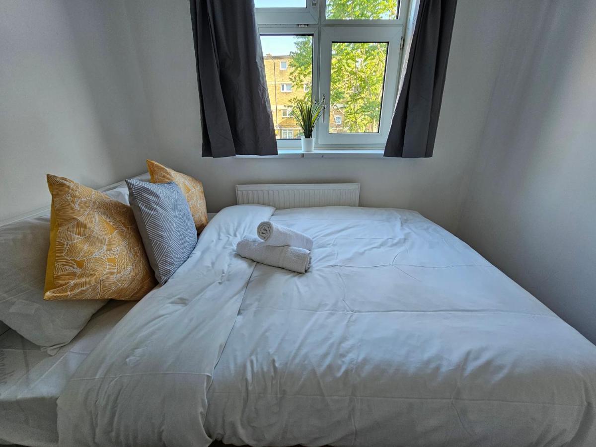 Towerhill Rooms Londra Esterno foto