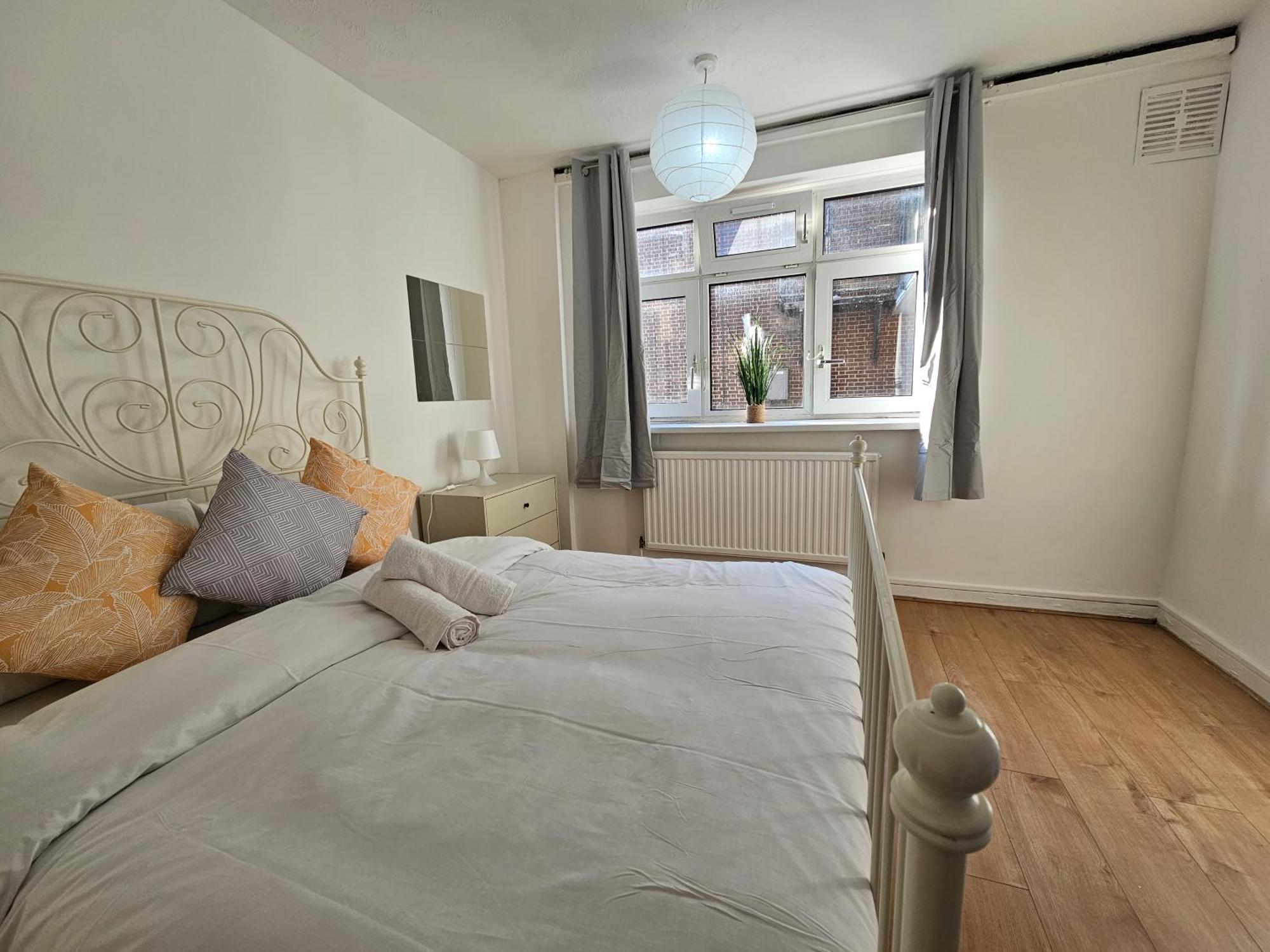 Towerhill Rooms Londra Esterno foto