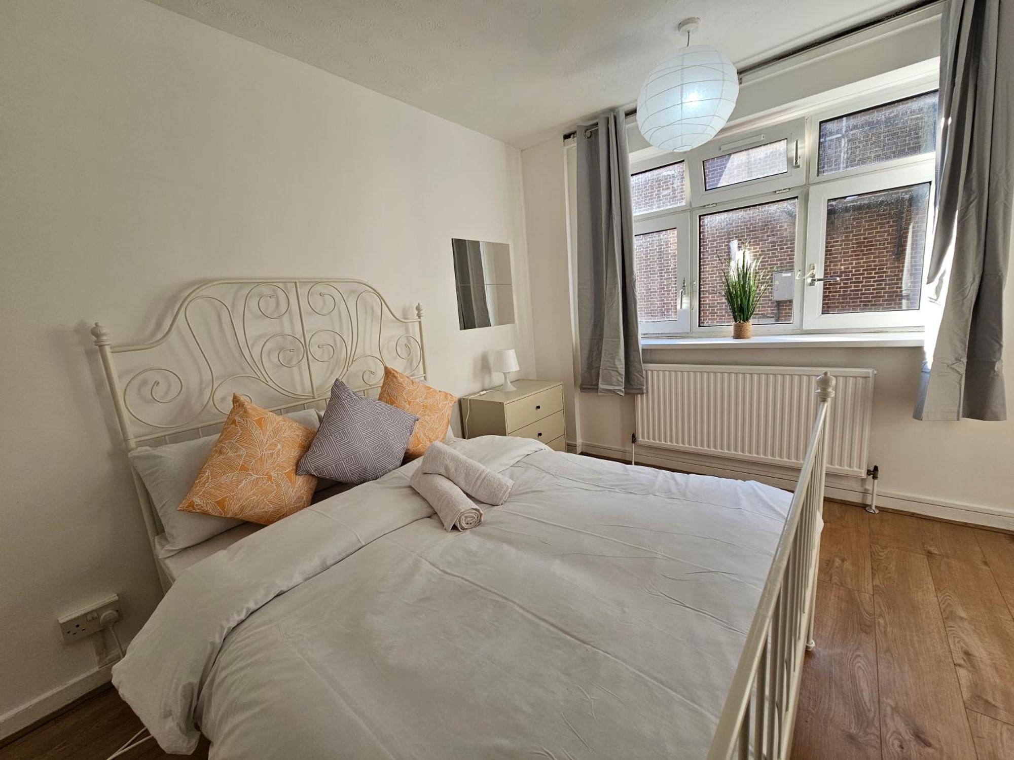 Towerhill Rooms Londra Esterno foto
